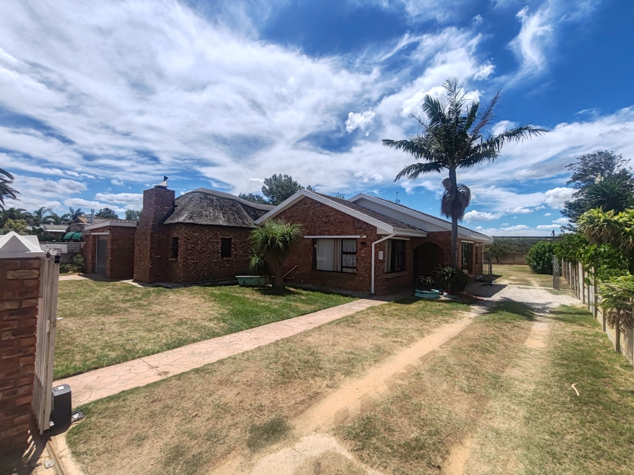 3 Bedroom Property for Sale in Retief Eastern Cape